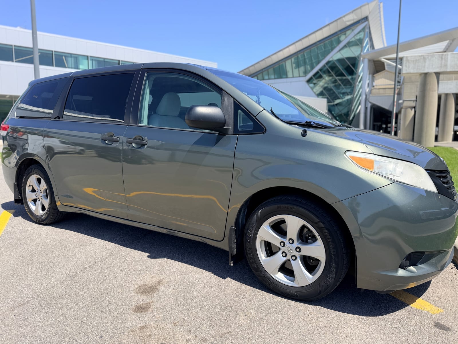 Buffalo Airport local taxi service vehicle