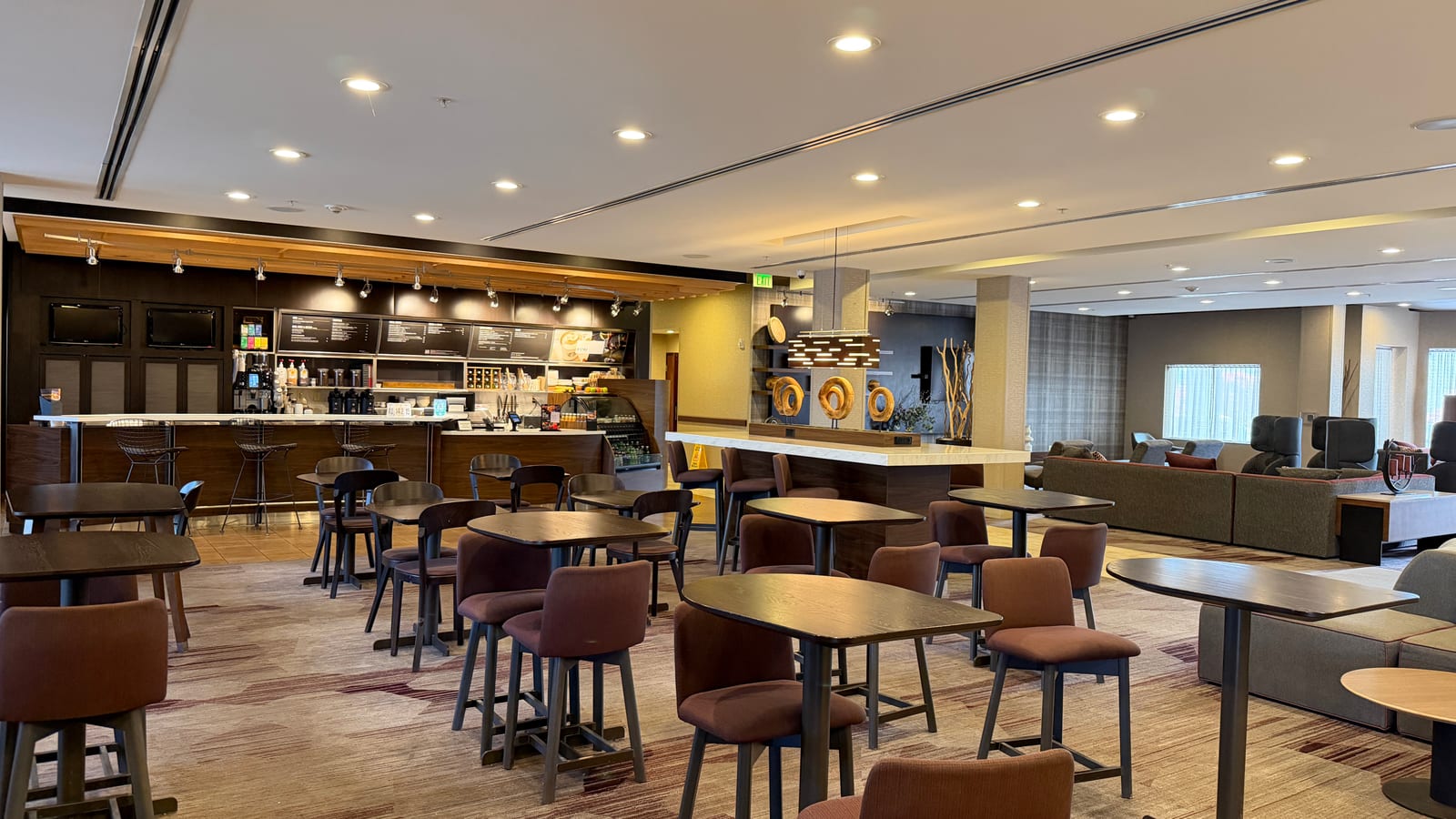 Courtyard Marriott Buffalo Airport meeting space
