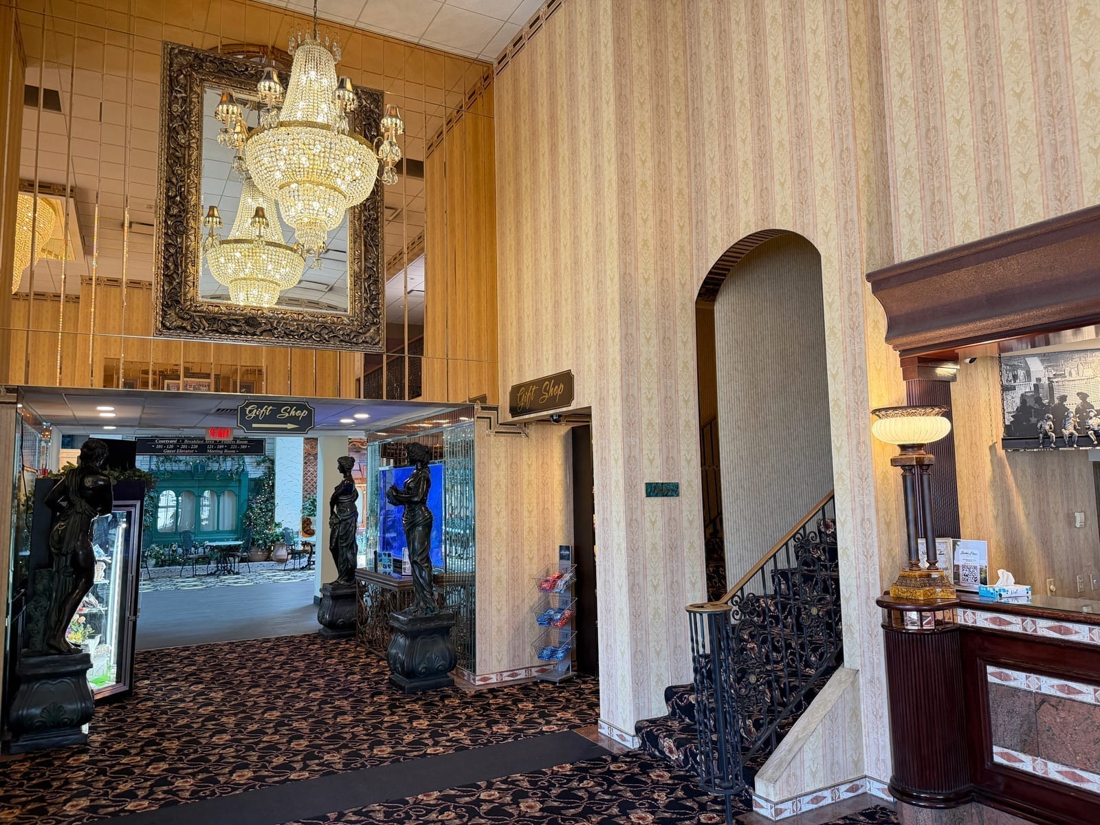 Garden Place Hotel Williamsville room interior photographed by our team