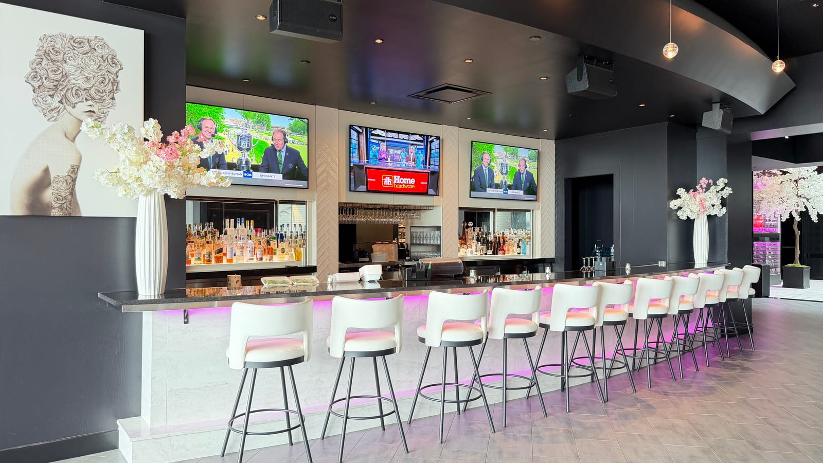 STK Steakhouse Niagara Falls interior